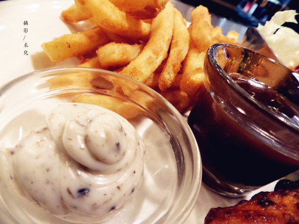 瓦法奇朵:【台北市內湖區。下午茶】W. 瓦法奇朵餐飲 東湖店 近葫洲站 朋友吃飯聊天好去處