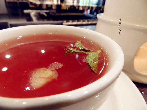 瓦法奇朵:【台北市內湖區。下午茶】W. 瓦法奇朵餐飲 東湖店 近葫洲站 朋友吃飯聊天好去處