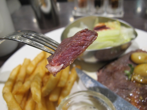 瓦法奇朵(東湖店):{瓦法奇朵東湖店}週年慶菜單降價! 平價99元雪花牛排優惠!!