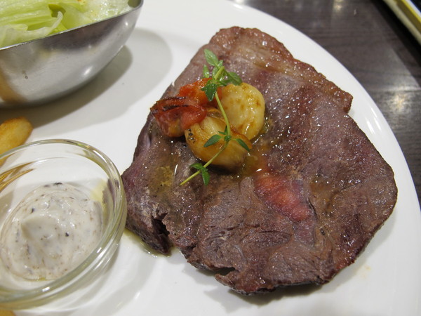 瓦法奇朵(東湖店):{瓦法奇朵東湖店}週年慶菜單降價! 平價99元雪花牛排優惠!!