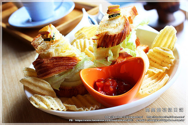 格言咖啡 Maxim coffee:【高雄】鼓山區。格言咖啡 Maximum Coffee