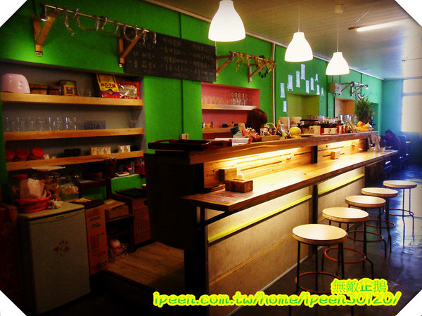 格格吉祥：享受早午茶的趣味~喝茶聊天 還能順便玩UNO!_《格格吉祥》