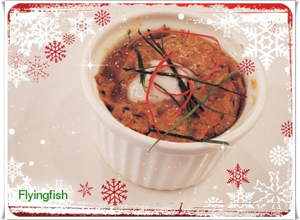 她他小曼谷(她他小館)：✜ 燈光美氣氛佳滴