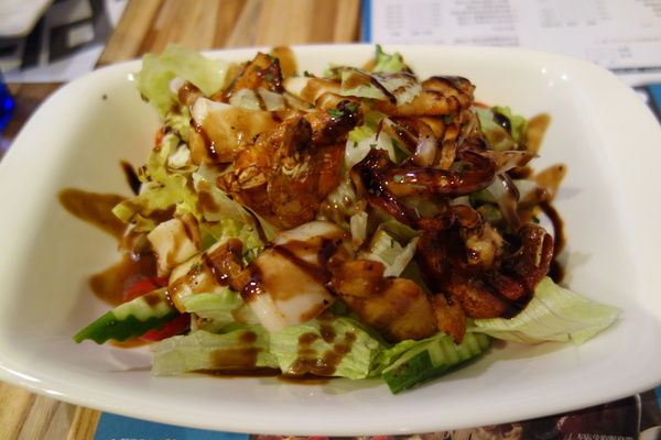 披薩工廠PizzaFactory(公益店)：1030301[官本金文愛台灣]剎有其食第35次試吃會披薩工廠Pizza Factory公益店被美味披薩義大利麵燉飯淹沒