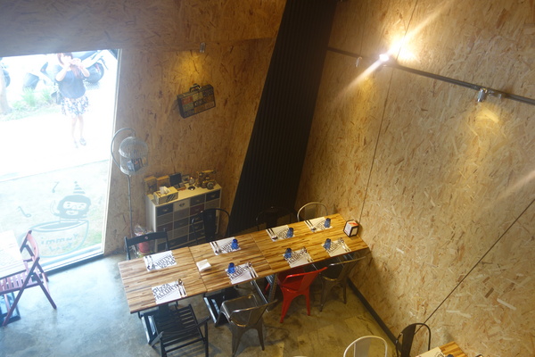 披薩工廠PizzaFactory(公益店)：1030301[官本金文愛台灣]剎有其食第35次試吃會披薩工廠Pizza Factory公益店被美味披薩義大利麵燉飯淹沒