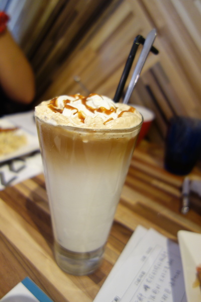 披薩工廠PizzaFactory(公益店)：1030301[官本金文愛台灣]剎有其食第35次試吃會披薩工廠Pizza Factory公益店被美味披薩義大利麵燉飯淹沒