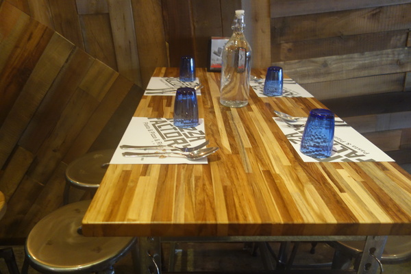 披薩工廠PizzaFactory(公益店)：1030301[官本金文愛台灣]剎有其食第35次試吃會披薩工廠Pizza Factory公益店被美味披薩義大利麵燉飯淹沒