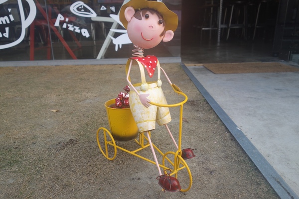 披薩工廠PizzaFactory(公益店)：1030301[官本金文愛台灣]剎有其食第35次試吃會披薩工廠Pizza Factory公益店被美味披薩義大利麵燉飯淹沒