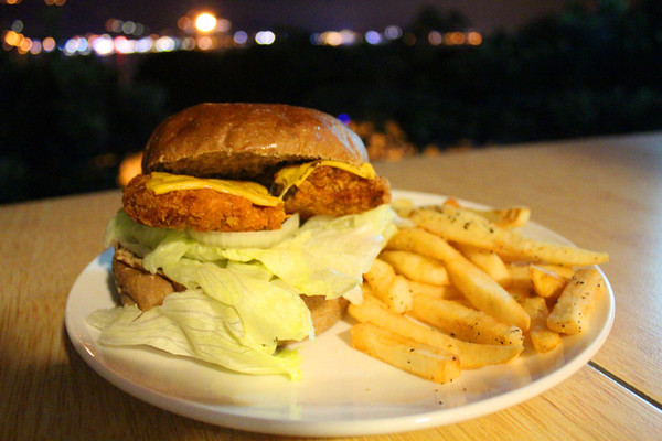 Kia Ora Kai：[台北]淡水老街的鎮街之堡 二訪 Kia Ora Kai