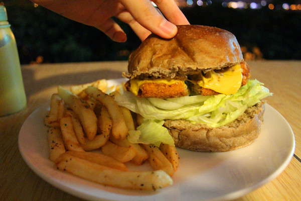 Kia Ora Kai：[台北]淡水老街的鎮街之堡 二訪 Kia Ora Kai