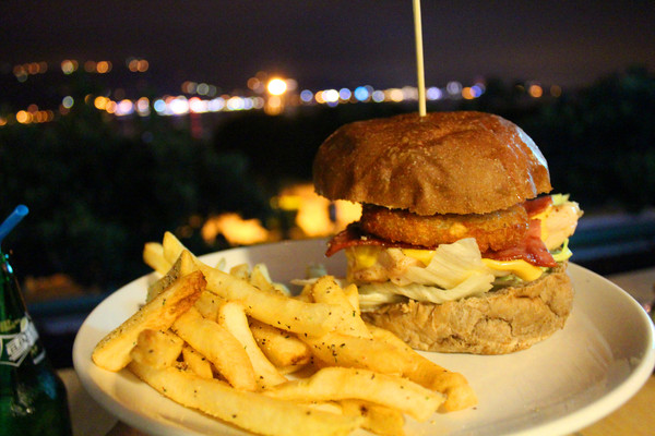 Kia Ora Kai：[台北]淡水老街的鎮街之堡 二訪 Kia Ora Kai