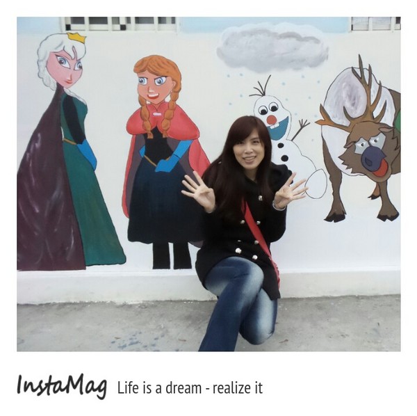 學甲蜀葵花海:這裡像是要通往什麼秘境般的道路,誰來指引我去呢~學甲光華里蜀葵園區