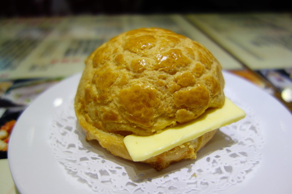 群星會港式茶餐廳：群星會港式茶餐廳+長春路+中山區+港式料理+平價+新生高架+南京東路+鴛鴦奶茶+