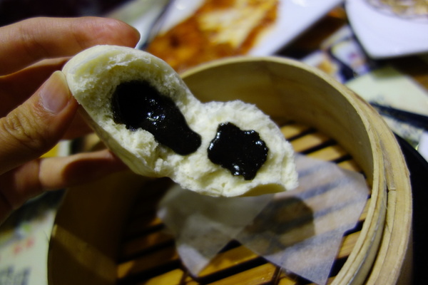 群星會港式茶餐廳：群星會港式茶餐廳+長春路+中山區+港式料理+平價+新生高架+南京東路+鴛鴦奶茶+