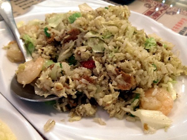 群星會港式茶餐廳：《台北》群星會港式飲茶│爆漿流沙貴妃球好誘人~服務態度頗失望...@松江南京站