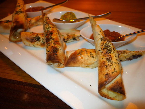 CPK 加州創意廚房(信義威秀店)：<台北|信義>CP值爆表雙人套餐~CPK加州創意廚房(信義威秀店)