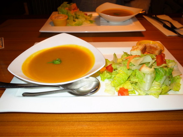 CPK 加州創意廚房(信義威秀店)：<台北|信義>CP值爆表雙人套餐~CPK加州創意廚房(信義威秀店)