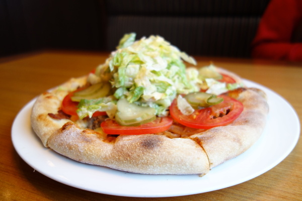 CPK 加州創意廚房(信義威秀店)：CPK加州創意廚房(信義威秀店)