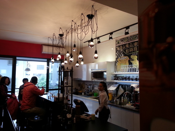 白水木精品咖啡(太原央廚):值得用心品嚐的店。餐點吃起來道道是驚喜