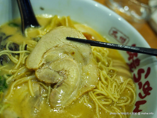 山小屋拉風拉麵：【食記】台中Yamagoya Ramen山小屋-筑豐拉麵@西區 : 還好沒有需要到翻桌~口中暗罵