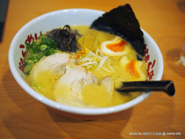 山小屋拉風拉麵：【食記】台中Yamagoya Ramen山小屋-筑豐拉麵@西區 : 還好沒有需要到翻桌~口中暗罵