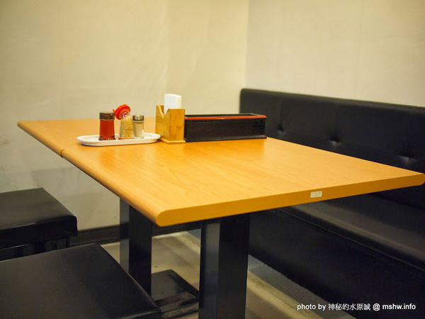 山小屋拉風拉麵：【食記】台中Yamagoya Ramen山小屋-筑豐拉麵@西區 : 還好沒有需要到翻桌~口中暗罵