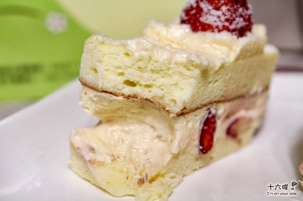 郃嘉烘焙坊：團購美食 郃嘉烘焙坊 北海道雙層草莓蛋糕