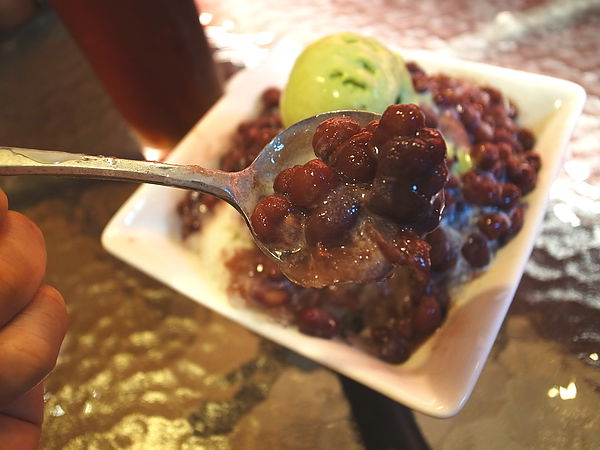 采吉軒:<台北|大同>台北最好吃的紅豆湯~無敵日式麻糬!抹茶紅豆牛奶冰~采吉軒手焙紅豆專賣店