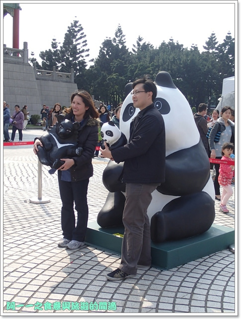 1600貓熊世界之旅(兩廳院藝文廣場)：紙貓熊 1600貓熊世界之旅～週末看展趣