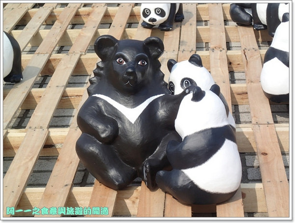 1600貓熊世界之旅(兩廳院藝文廣場)：紙貓熊 1600貓熊世界之旅～週末看展趣
