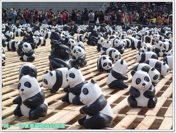 1600貓熊世界之旅(兩廳院藝文廣場)：紙貓熊 1600貓熊世界之旅～週末看展趣