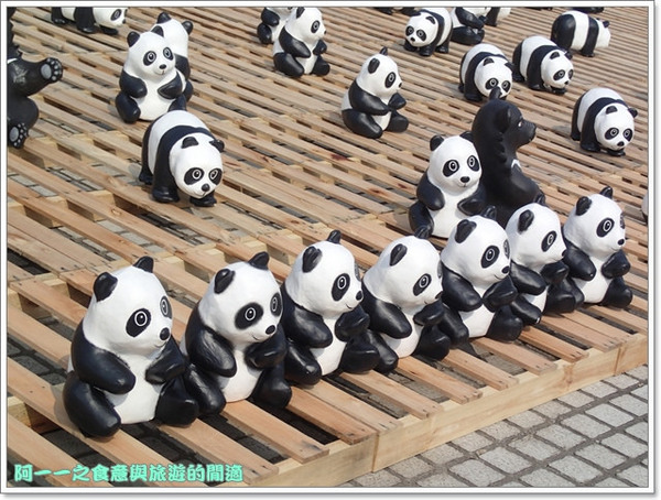 1600貓熊世界之旅(兩廳院藝文廣場)：紙貓熊 1600貓熊世界之旅～週末看展趣