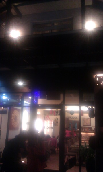 朋泰：【苗栗頭份】朦朧也是美，情人節快樂－朋泰泰式料理