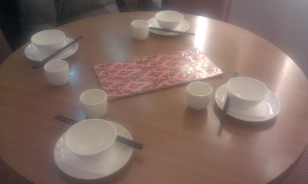 朋泰：【苗栗頭份】朦朧也是美，情人節快樂－朋泰泰式料理