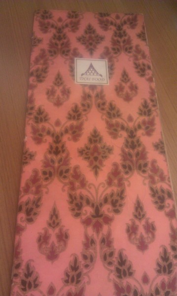 朋泰：【苗栗頭份】朦朧也是美，情人節快樂－朋泰泰式料理