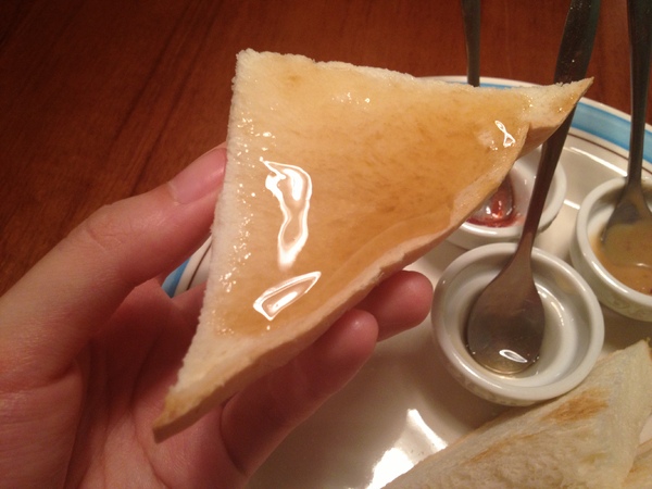 PICA PICA喜鵲咖啡：PICA PICA喜鵲咖啡──焦糖肉桂捲值得一試