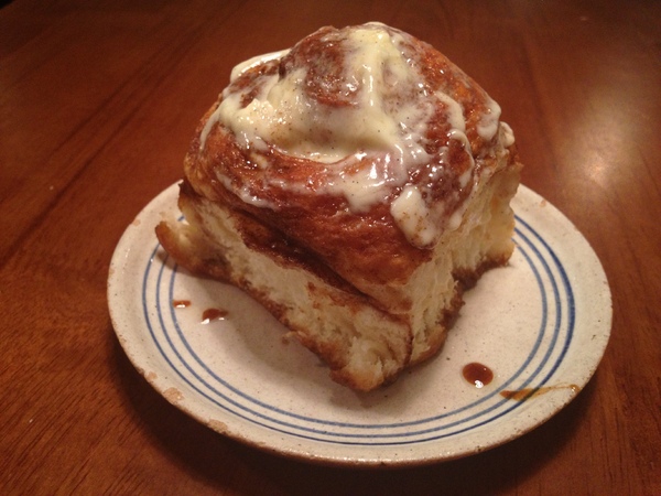 PICA PICA喜鵲咖啡：PICA PICA喜鵲咖啡──焦糖肉桂捲值得一試