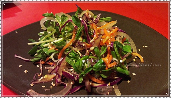 樂道麻辣鍋(仁愛店):<體驗> 樂道麻樂鍋 頂新鮮的美味食材 好吃無負擔!!! 推~~~