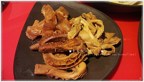 樂道麻辣鍋(仁愛店):<體驗> 樂道麻樂鍋 頂新鮮的美味食材 好吃無負擔!!! 推~~~