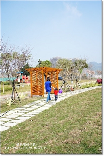 Butterfly Bridge (49)