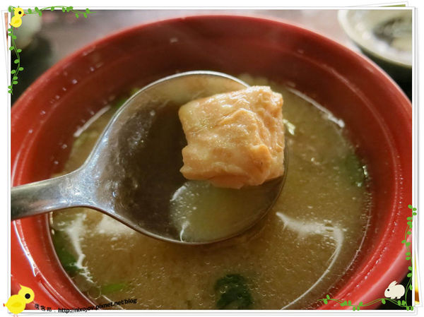 台北-板橋-海禾味刺身壽司屋-炙燒的美味，入口即化-鮭魚味噌湯