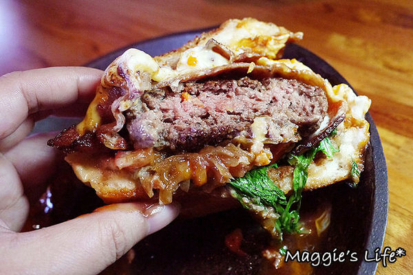 Oldies Burger 新美式文化料理：台北美食。捷運台北車站【Oldies Burger新美式文化料理】傳統道地美墨料理◆漢堡。薯條。墨西哥料理。荷蘭甜心鬆餅