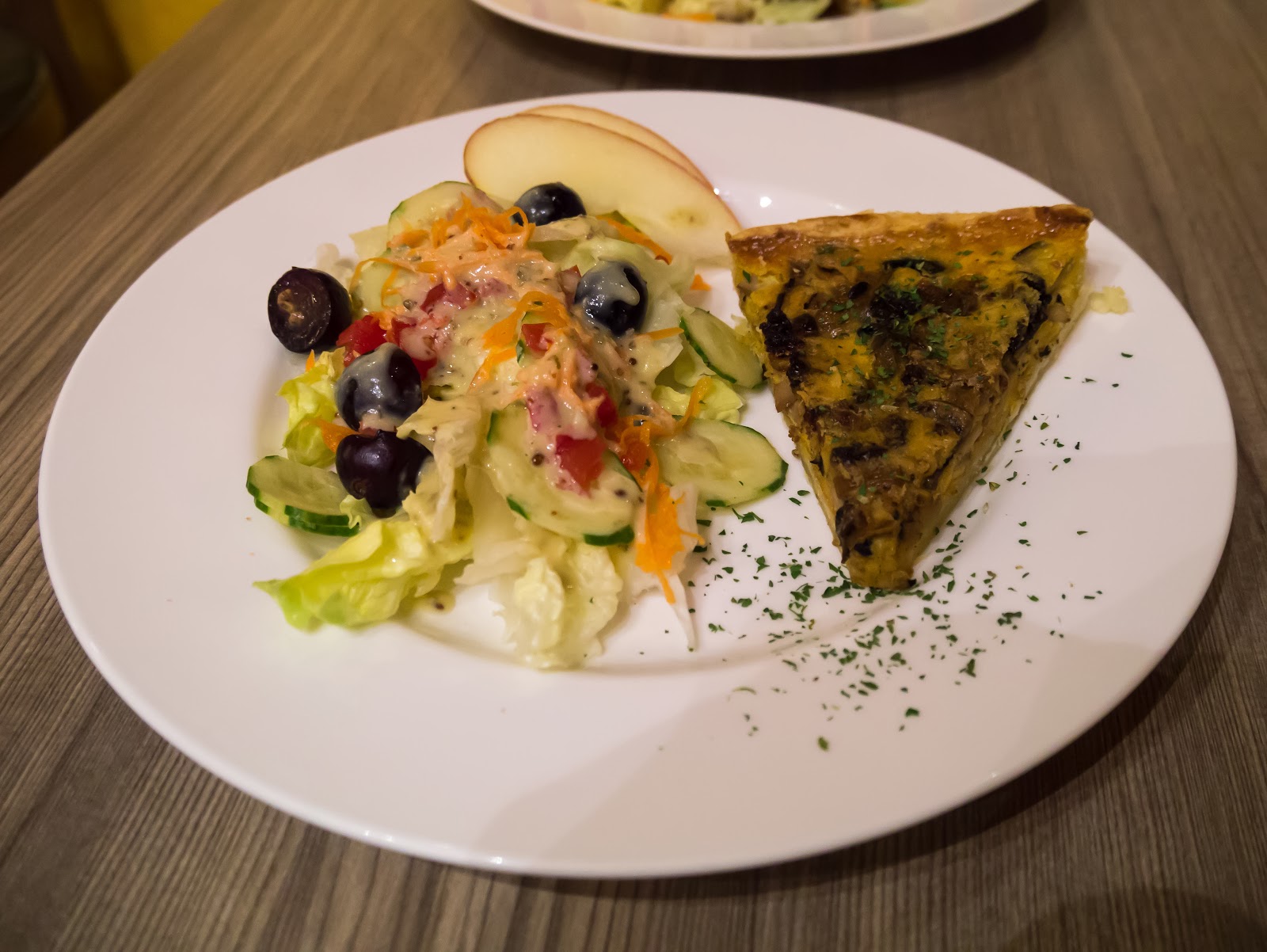 四月雨咖啡館 雙菇鹹派