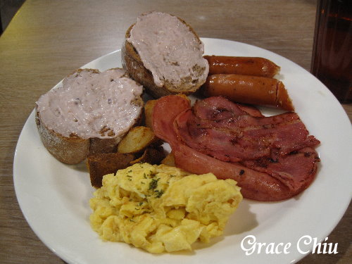 花嘴廚房:花嘴廚房(到西門町吃頓豐富的早午餐~)