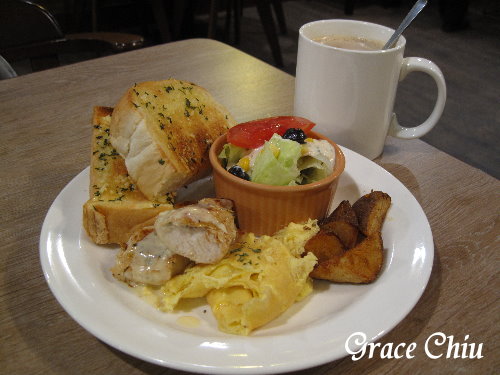 花嘴廚房:花嘴廚房(到西門町吃頓豐富的早午餐~)
