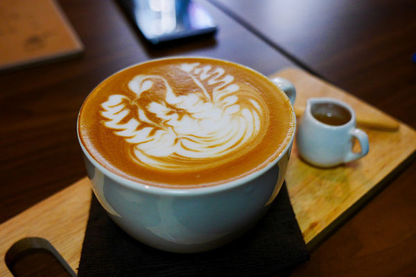 13197240765_8a6e238bf1_z