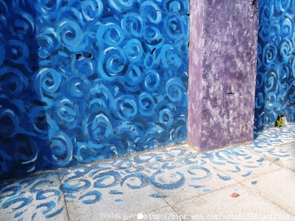 復興老兵文化園區:【旅行遊記。台南永康區】復興老兵文化園區。大面積老眷村活化藝術 大玩彩繪也玩歲月