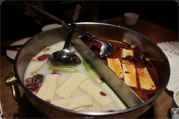 畏公長生麻辣鍋：[試吃]台北 捷運南京東路站 畏公長生麻辣鍋~香而溫醇養生麻辣鍋