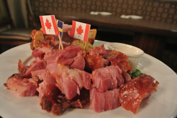 金色三麥(美麗華店):漂亮舒服的空間享受美食~