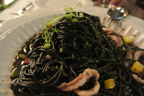 金色三麥(美麗華店):漂亮舒服的空間享受美食~